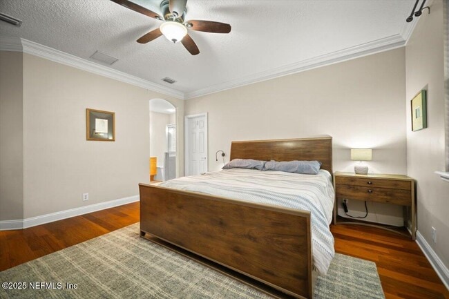 Building Photo - 7813 Mt Ranier Dr
