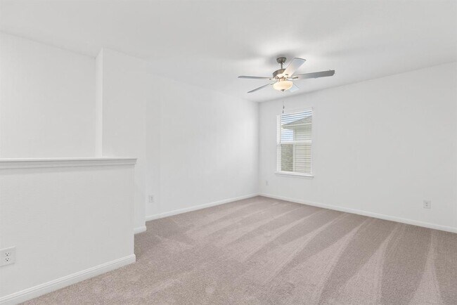 Building Photo - 204 Flowers Ave
