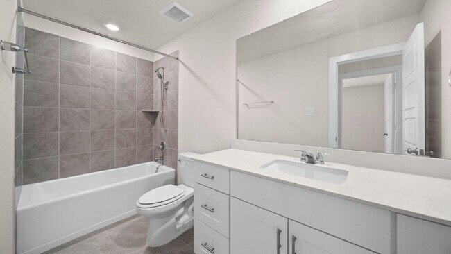 Building Photo - Spacious and well-maintained 4-bedroom, 3.5-bath home in desirable Pine Lake Cove offering flexib...