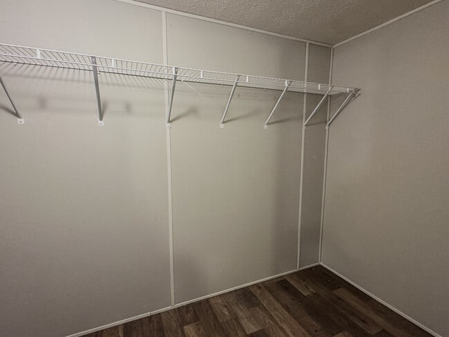 Building Photo - 256 Co Rd 3101