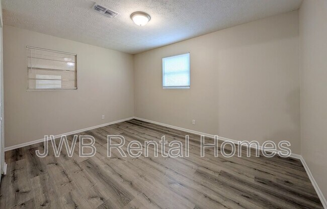 Building Photo - 6412 Cooper Ln
