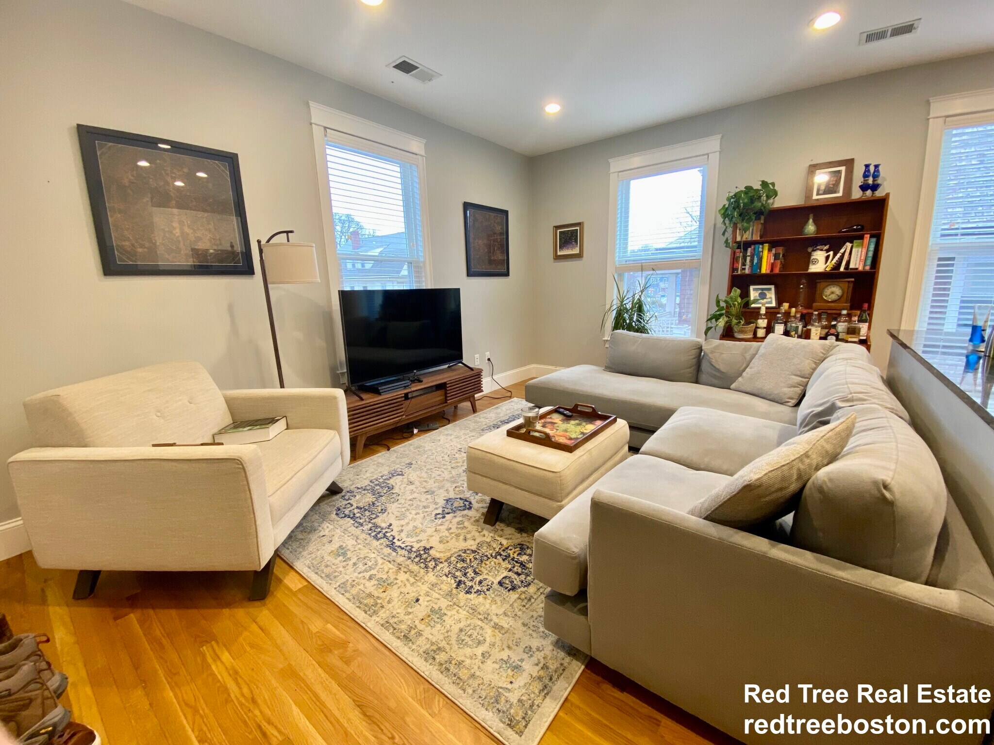 Building Photo - 407 S Huntington Ave