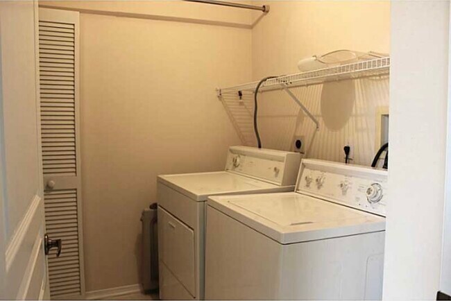 Upstairs Laundry - 21478 Saint Andrews Grand Cir
