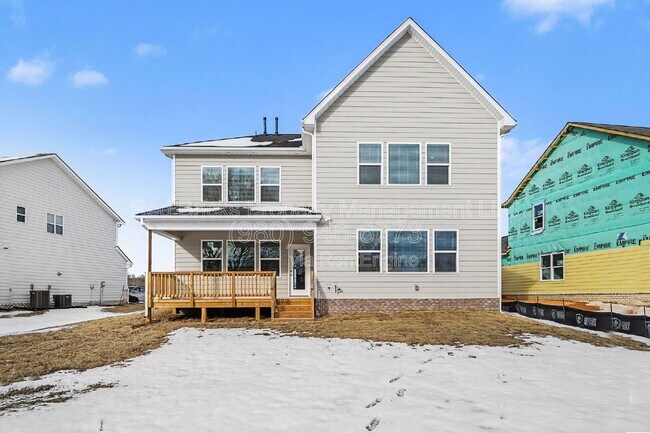 Building Photo - 4611 Tulle Dr