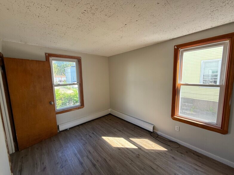 Bdrm 1 - 45 Union St