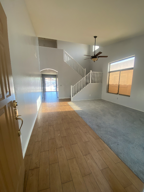 Building Photo - 40385 W Thornberry Ln
