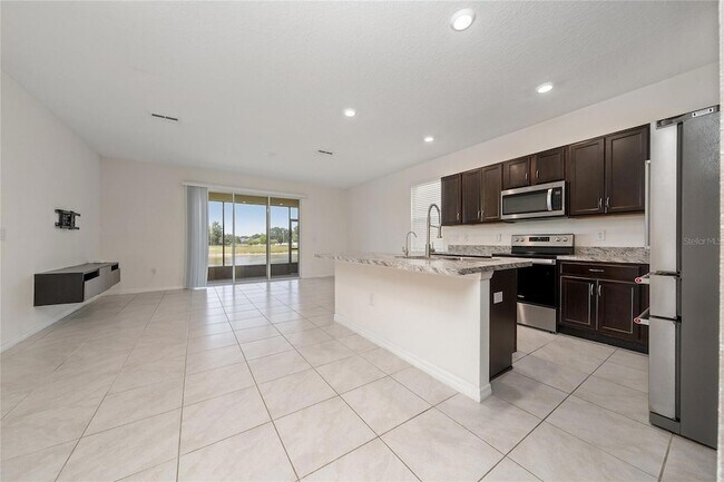 Building Photo - 265 Feltrim Reserve Blvd