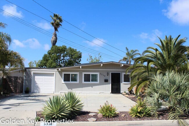 Primary Photo - Single Story Home In Oceanside! Close to a...