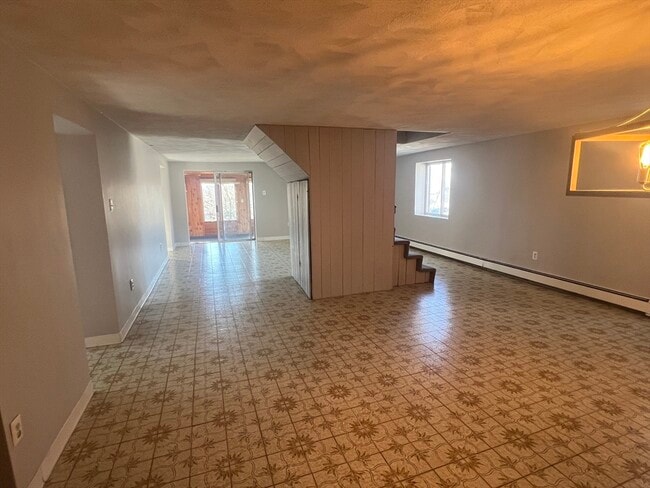 Building Photo - 236 Palfrey St