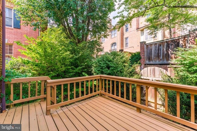 Building Photo - 1443 Hampton Hill Cir
