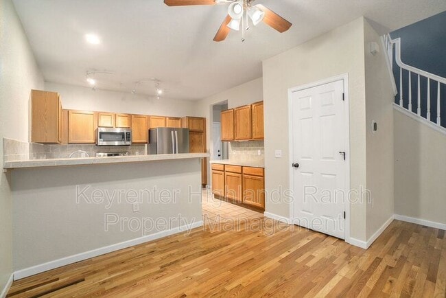 Building Photo - 1494 Red Cliff Way