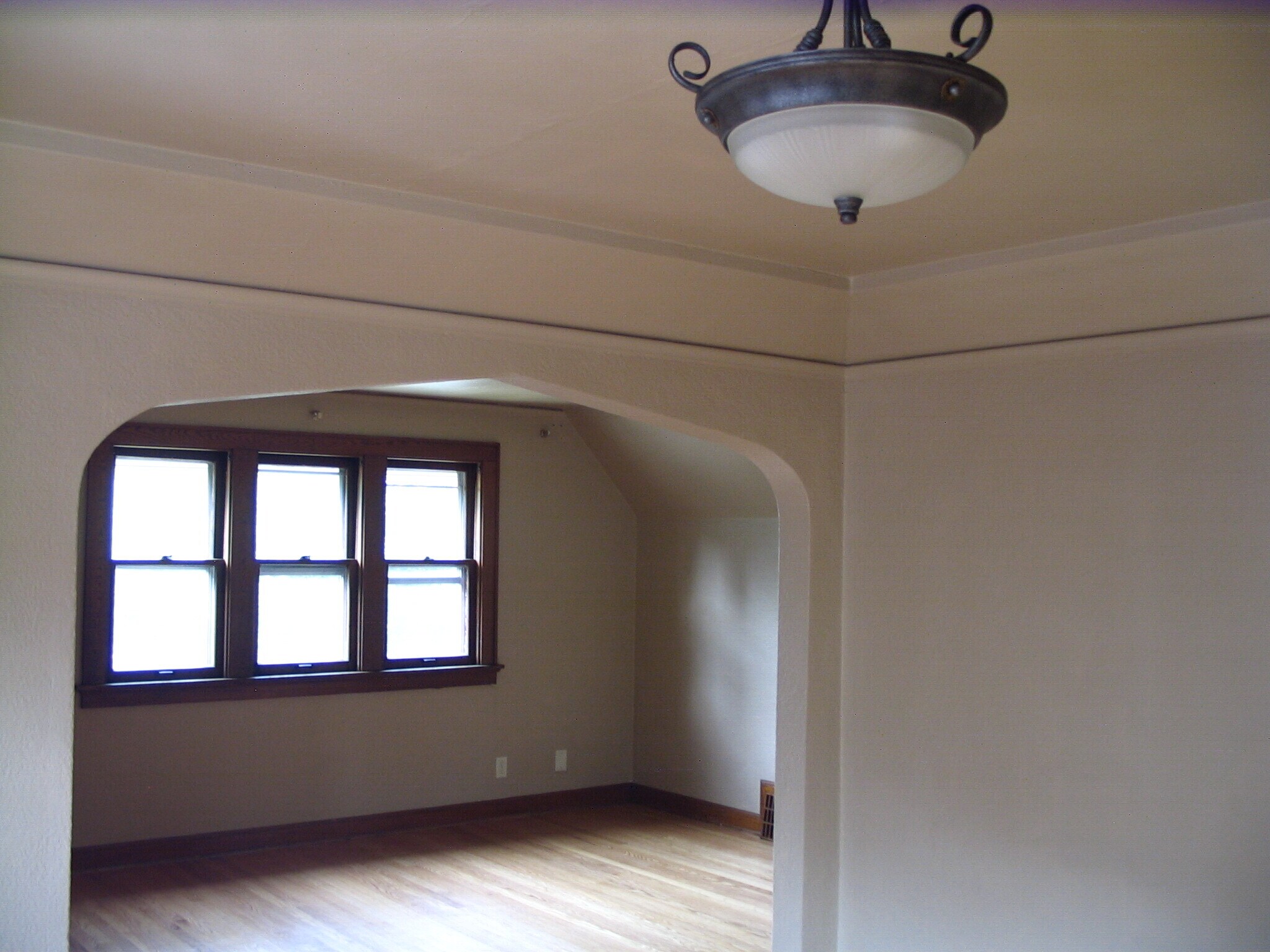 Building Photo - 6424 W Wright St