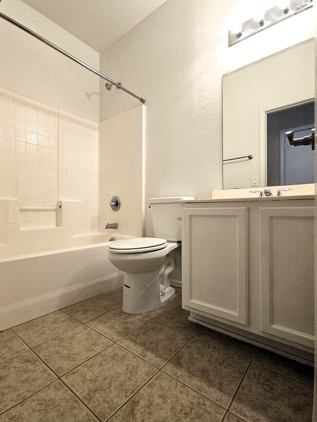 Building Photo - 2300 E Magma Rd