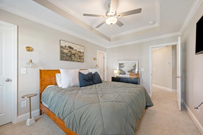 Building Photo - 3255 Tasker Dr