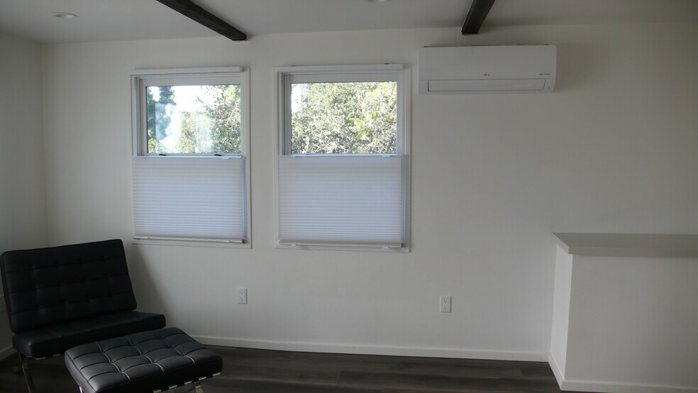Building Photo - 754 N Avenue 66