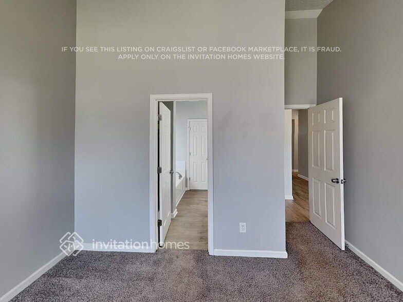 Building Photo - 1720 Courtyard Ln