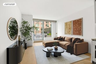 Building Photo - 450 Washington St