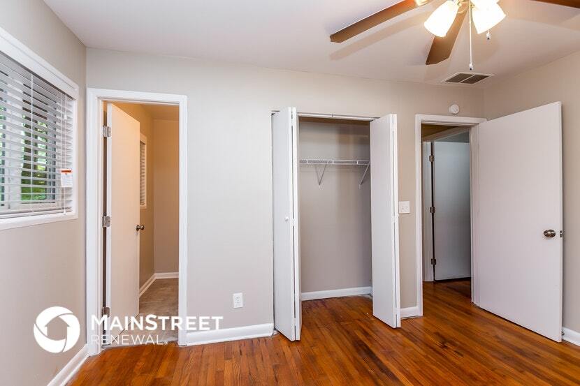 Building Photo - 6490 Port a Prince Dr