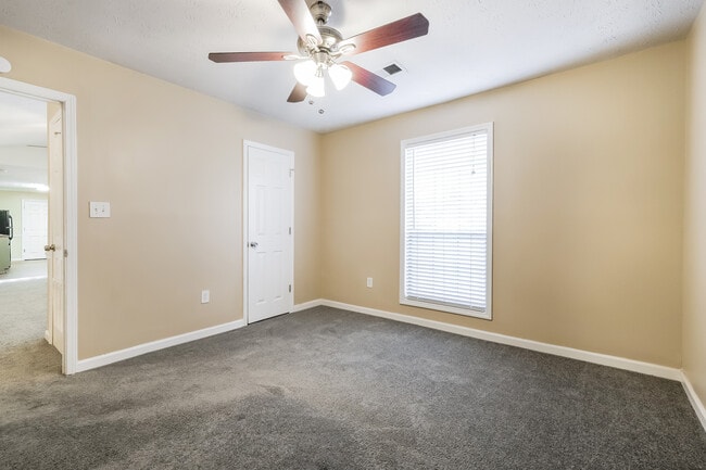 Building Photo - 5521 Pennybrook Trail