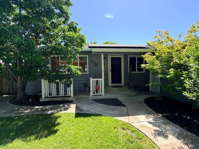 Building Photo - Spanish Style Home in Livermore Available Now!