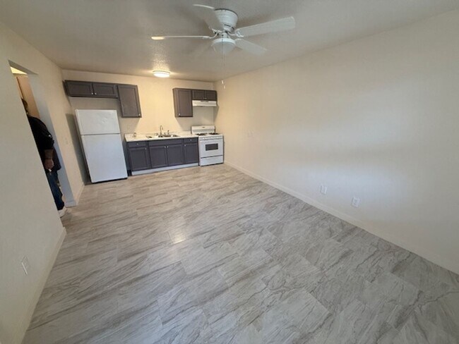 Interior Photo - Agua Caliente Apartments
