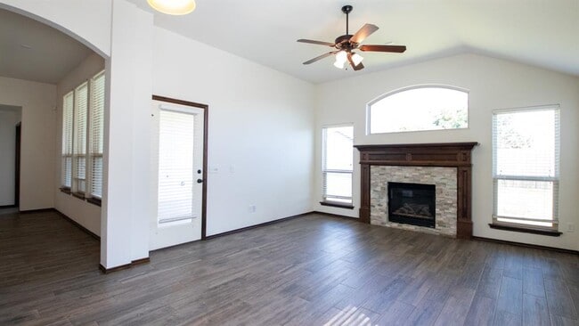 Building Photo - 13049 SW 5th St