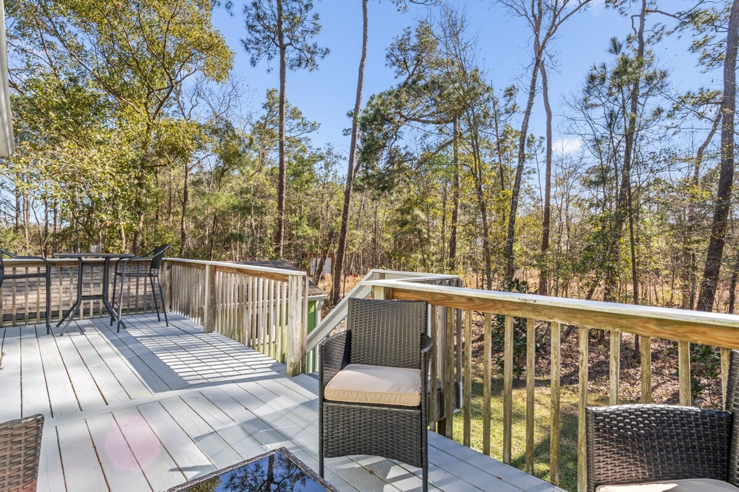 Building Photo - 309 Julia St