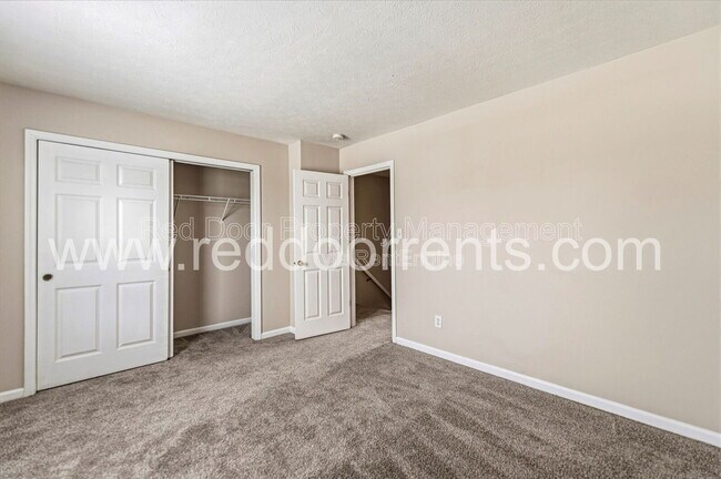 Building Photo - 8436 Hague Rd