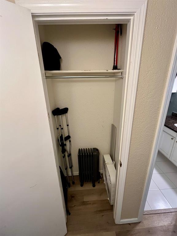 Building Photo - 3200 W Britton Rd