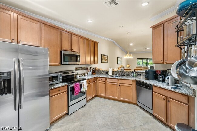 Building Photo - 9510 Avellino Wy