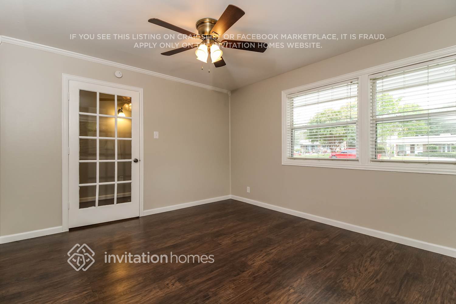 Building Photo - 920 S Waterview Dr