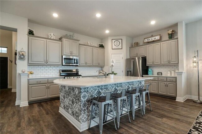 Building Photo - 229 Bonnet Blvd