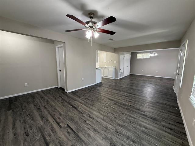 Building Photo - 2914 Scottsbluff Dr