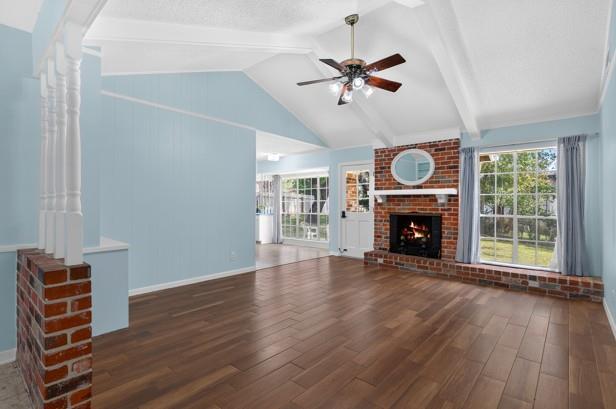 Building Photo - 12402 Blue Water Cir