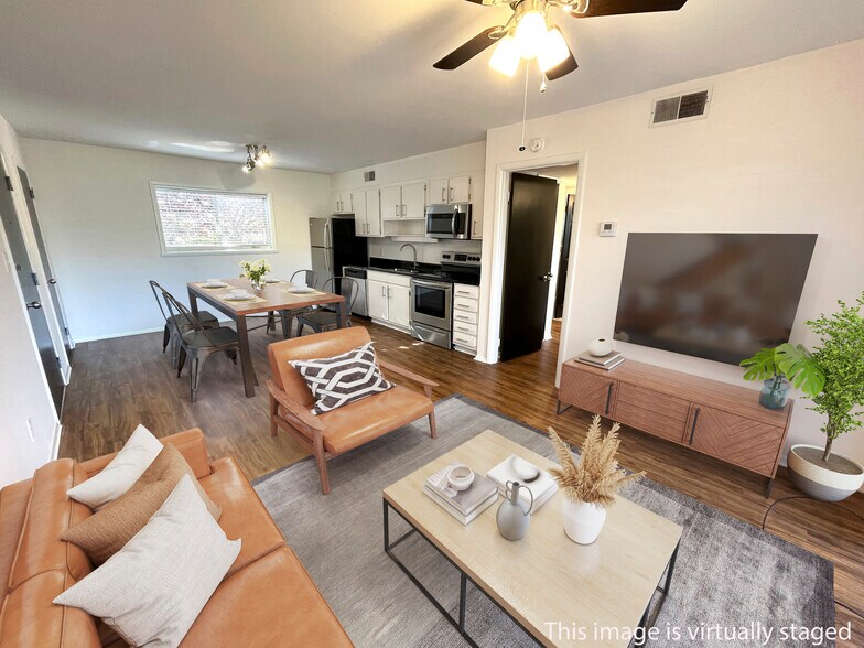 Building Photo - 1794 S Lumpkin St