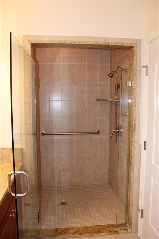 Building Photo - 5 Kristin Ct