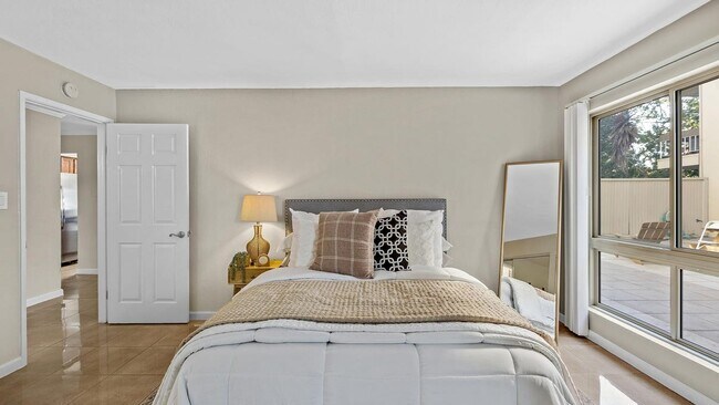 Building Photo - 66 Fairmount Ave