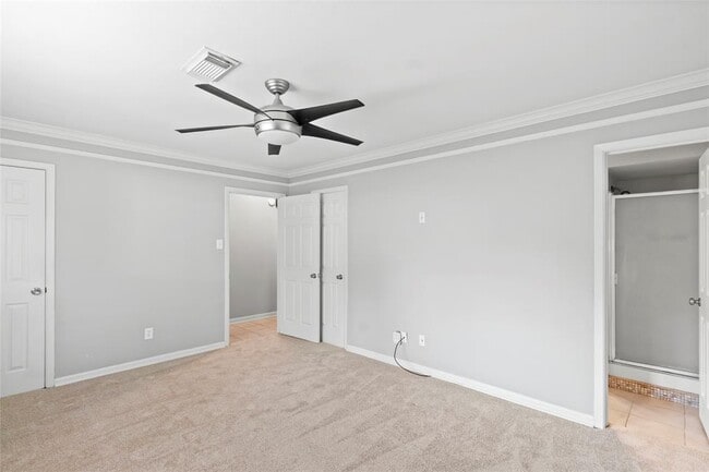 Building Photo - 112 E Wildwinn Dr