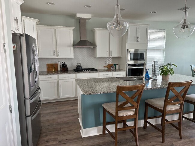 Building Photo - 409 Mill Point Ln