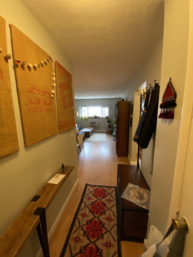 Building Photo - Allston 1 Bed – Heat & Hot Water Included – Elevator – 9/1 Move-In