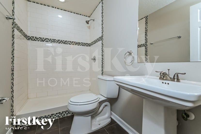 Building Photo - 2524 Wheeler Groves Dr