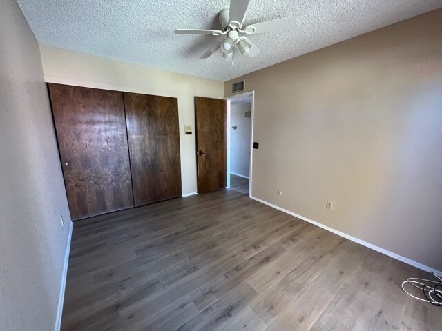 Building Photo - 2155 S 14th Ave