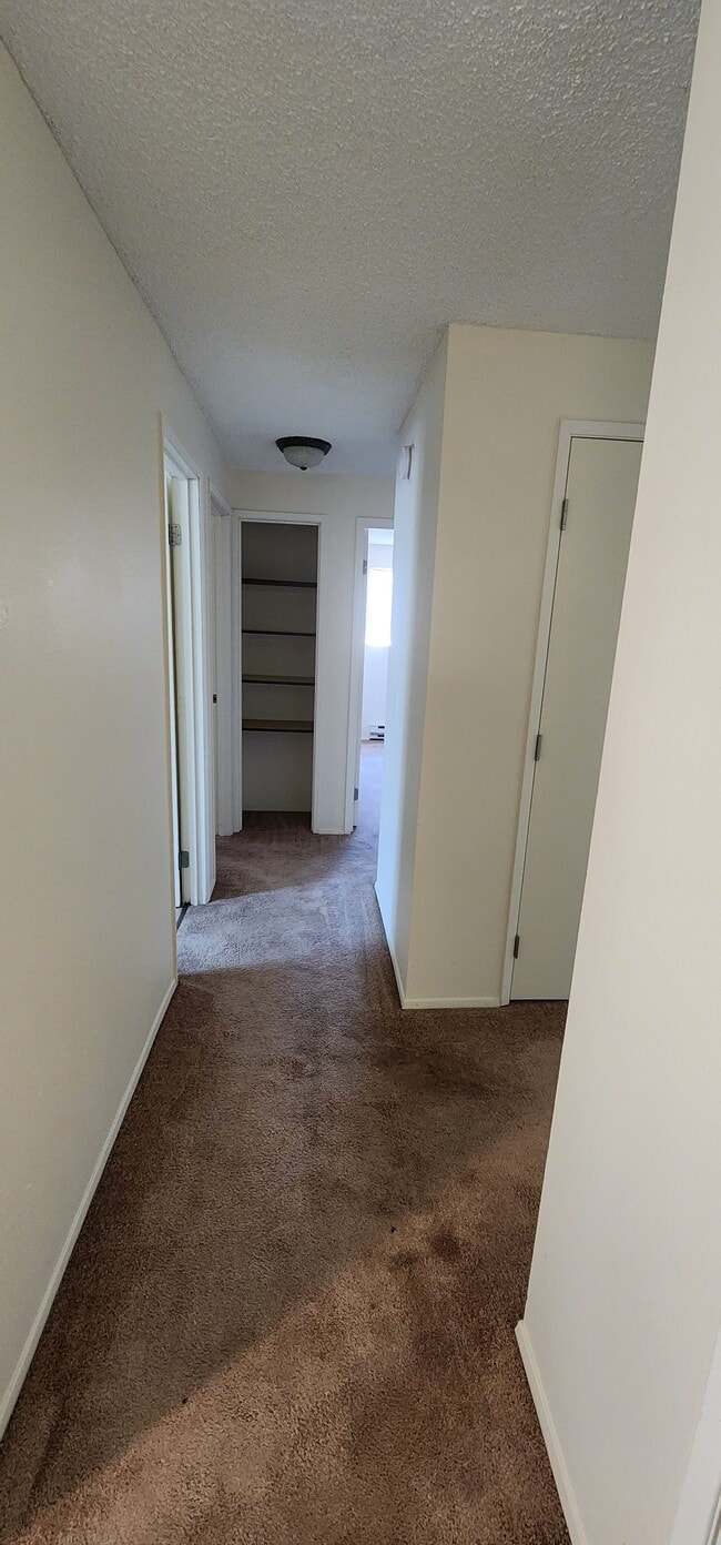 Building Photo - 521 159th St E