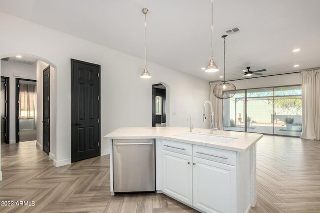 Building Photo - 10440 W Cashman Dr