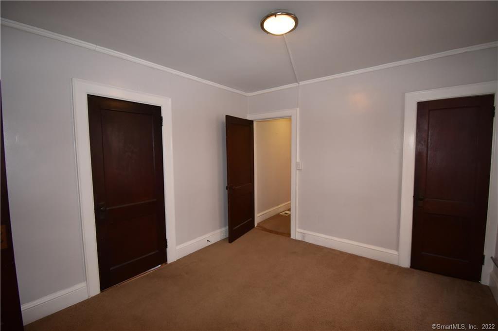 Building Photo - 73 Center St