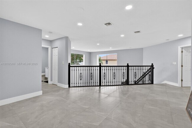 Building Photo - 2167 SW 176th Terrace