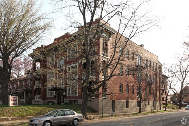 Primary Photo - The Alexander Building