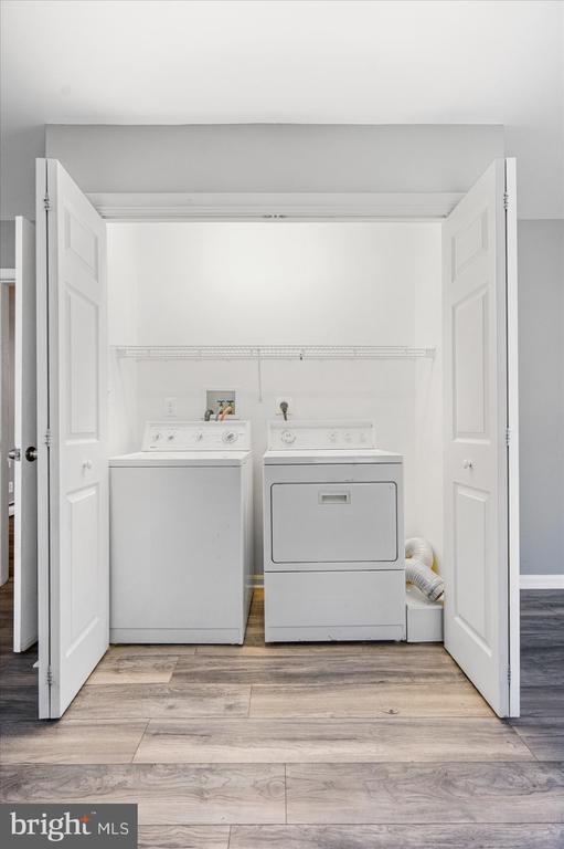 Building Photo - 303 Miles Rd