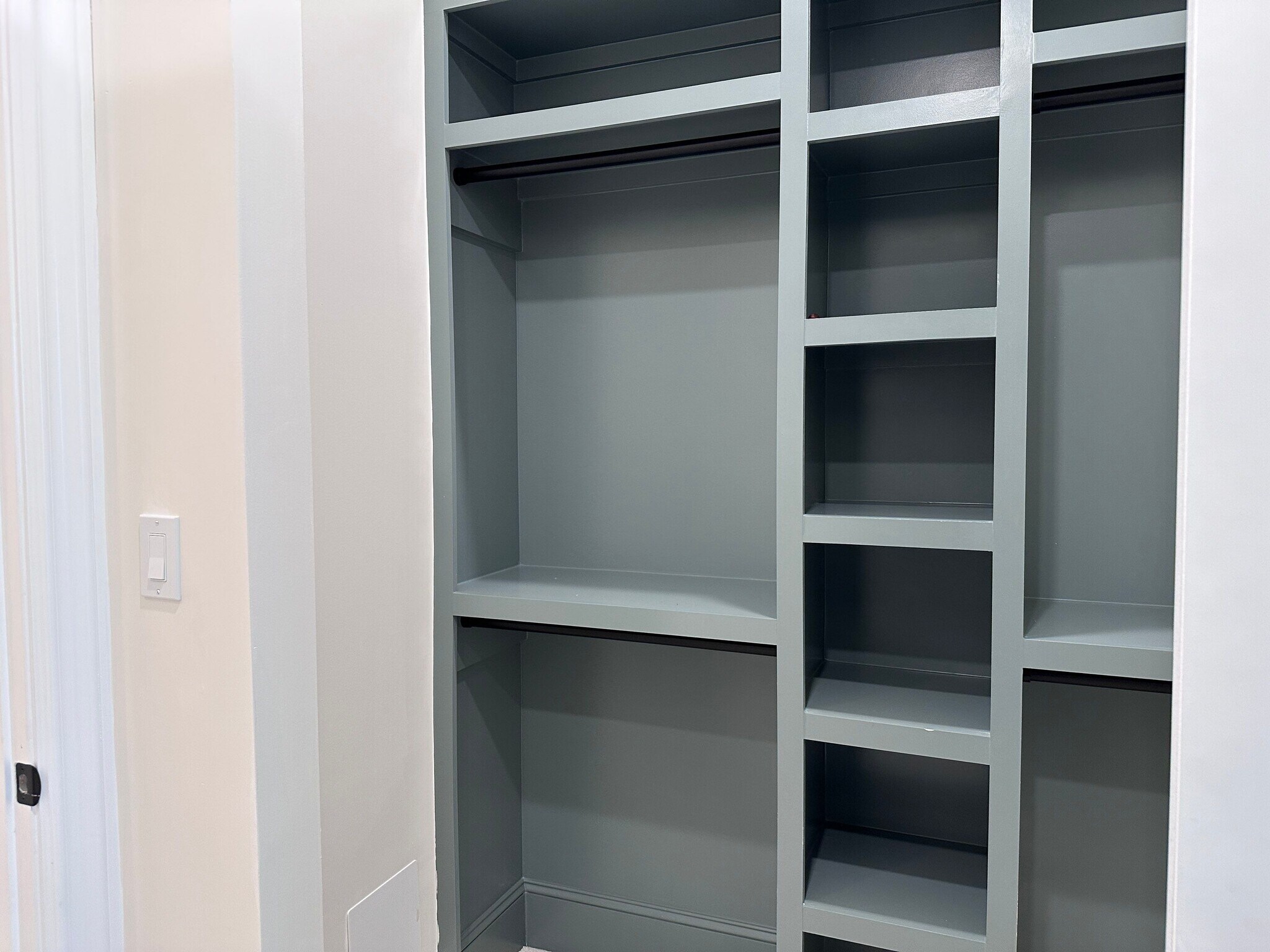 Building Photo - 226 McCowat St