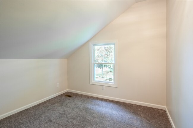 Building Photo - 5252 Arbor Rd